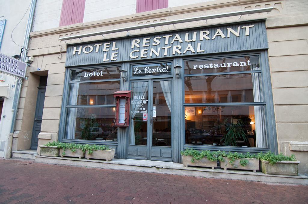 Châteaurenard Hotel Restaurant Le Central מראה חיצוני תמונה